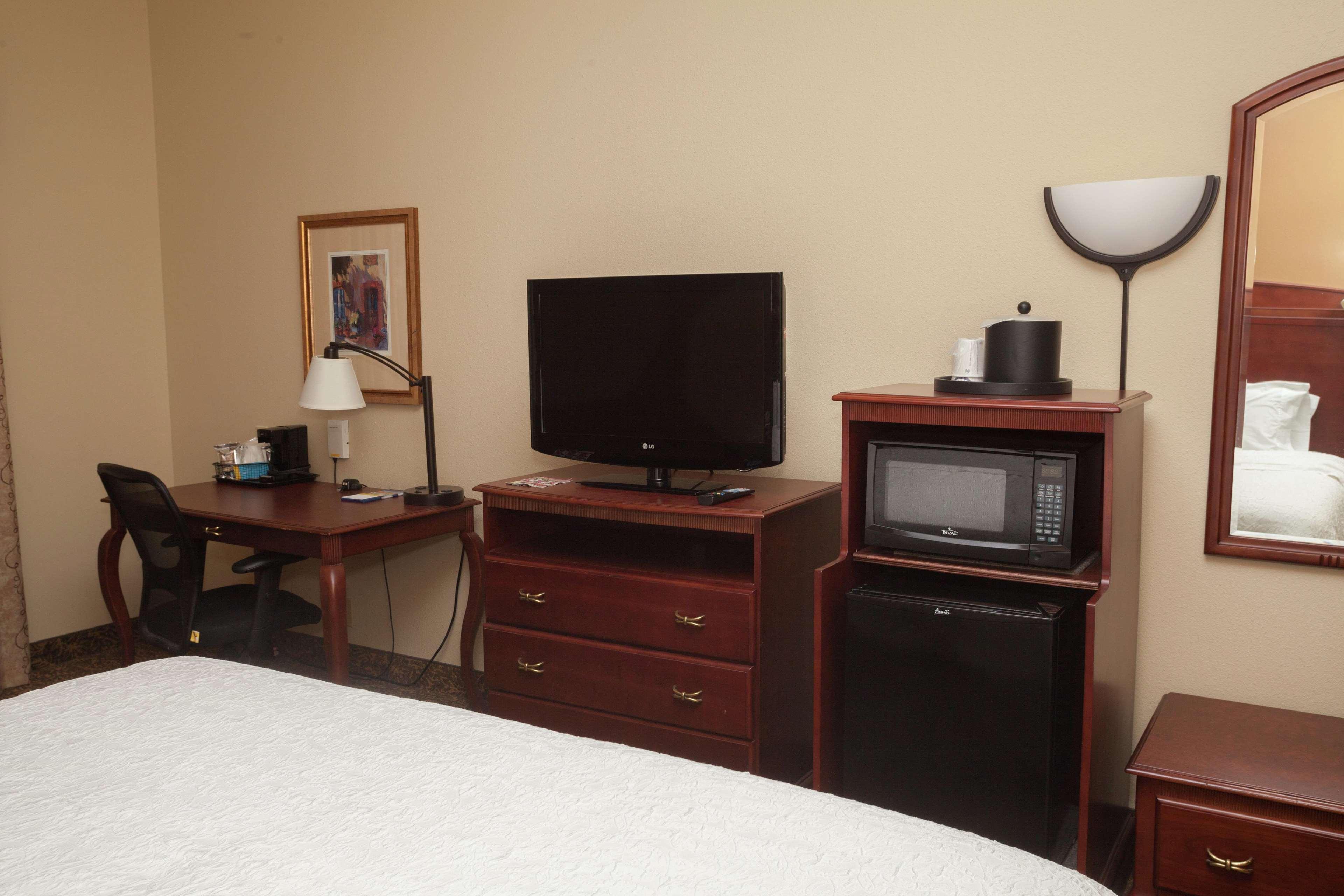 Hampton Inn Oneonta Eksteriør billede