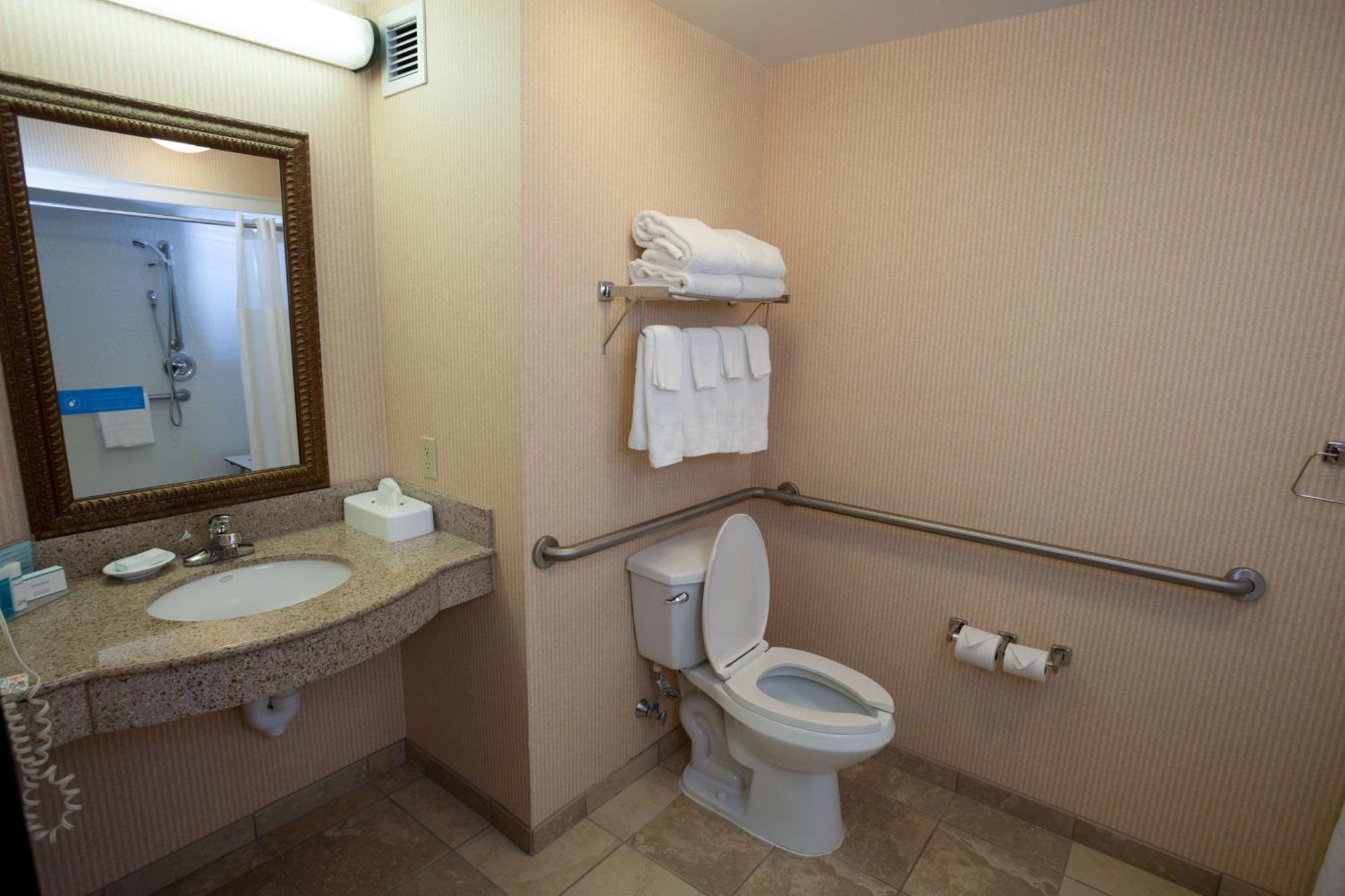 Hampton Inn Oneonta Eksteriør billede